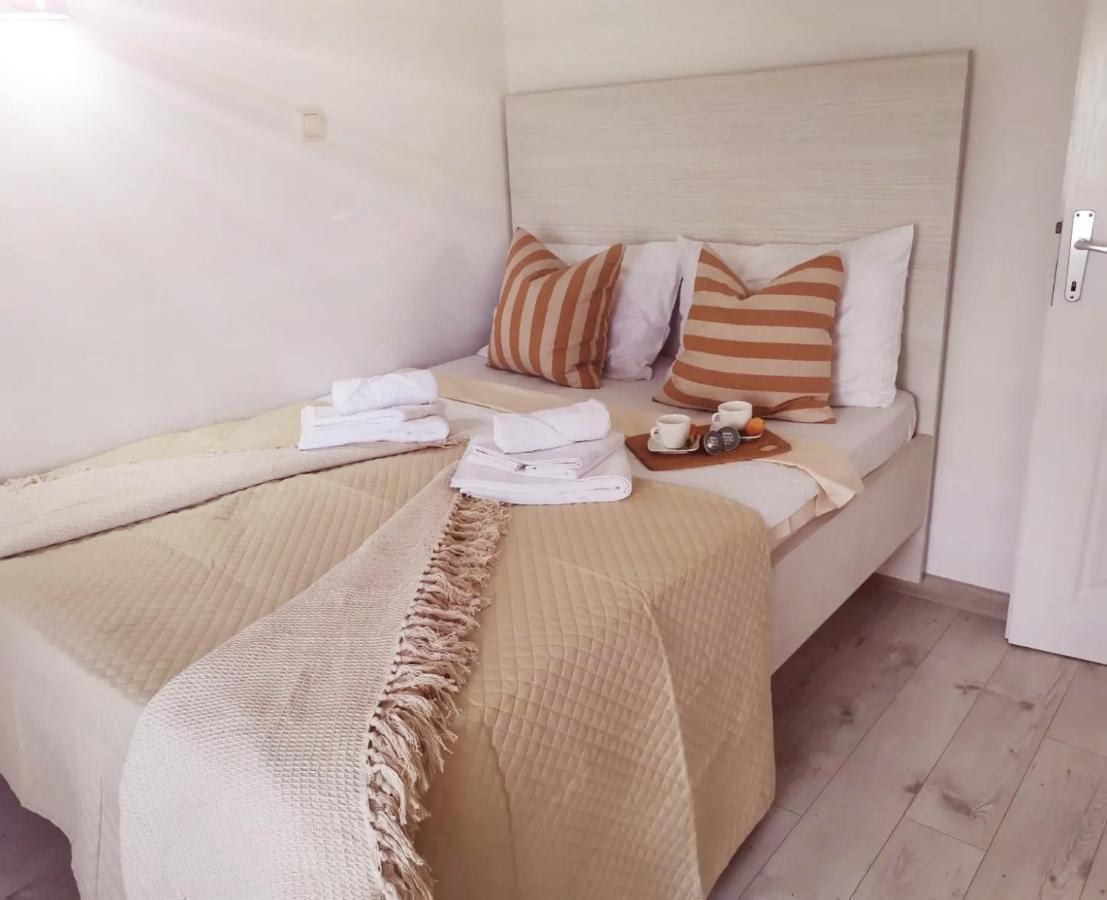 Duplex Apartman Lazaro 科托尔 外观 照片